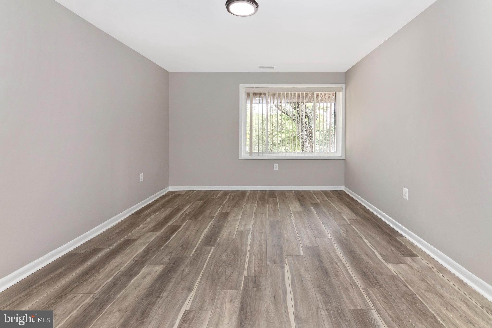 VILLAGE OF WILDE LAKE - Residential