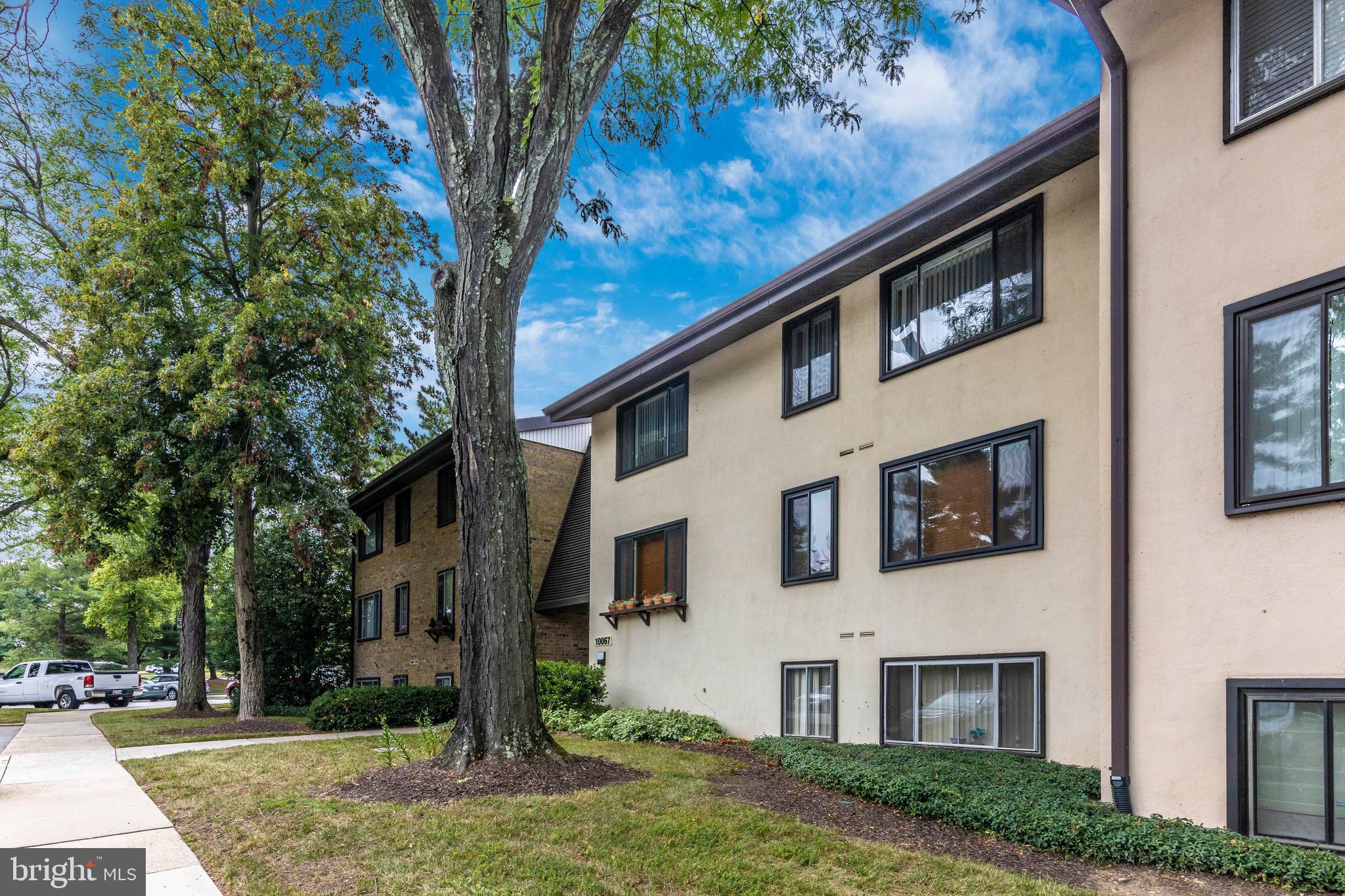 VILLAGE OF WILDE LAKE - Residential