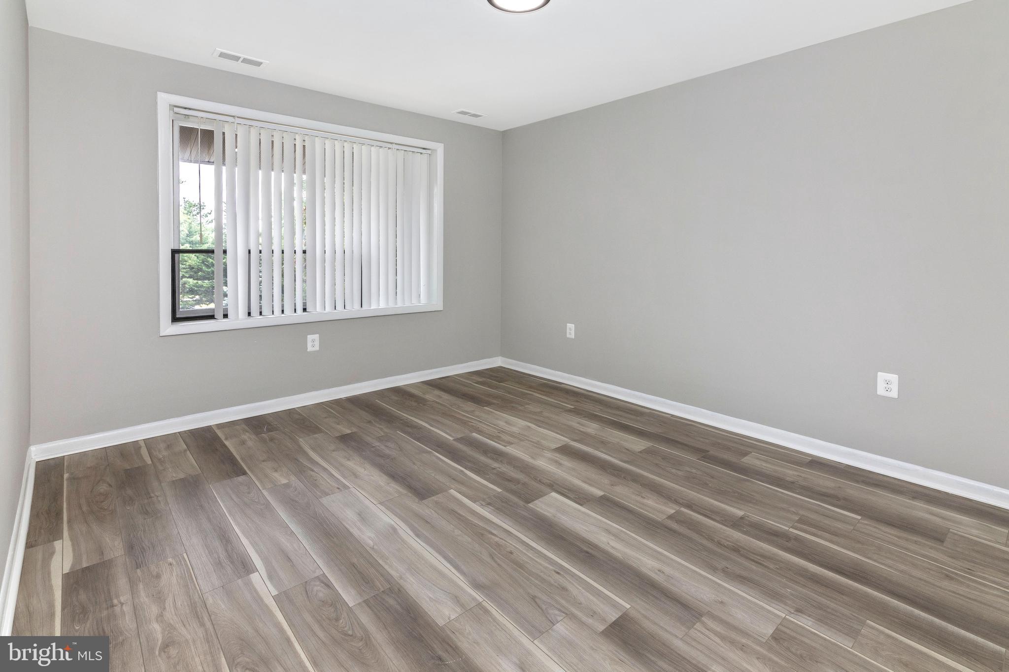 VILLAGE OF WILDE LAKE - Residential