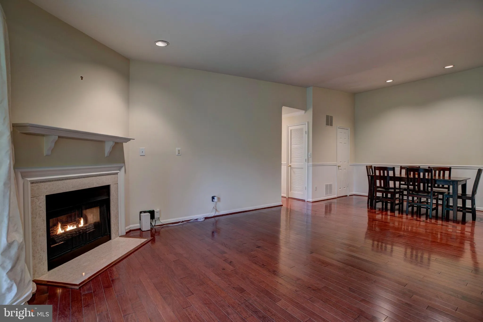 Lutherville Timonium, Maryland 21093, United States, 2 Bedrooms Bedrooms, ,2 BathroomsBathrooms,Residential,Active,129550