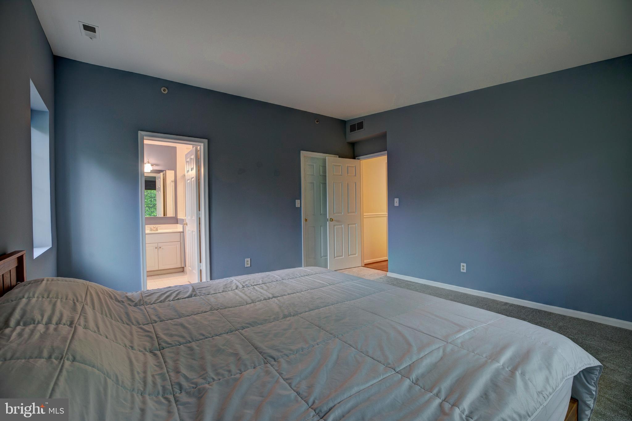 ROCKFLEET GARDEN - Residential Lease