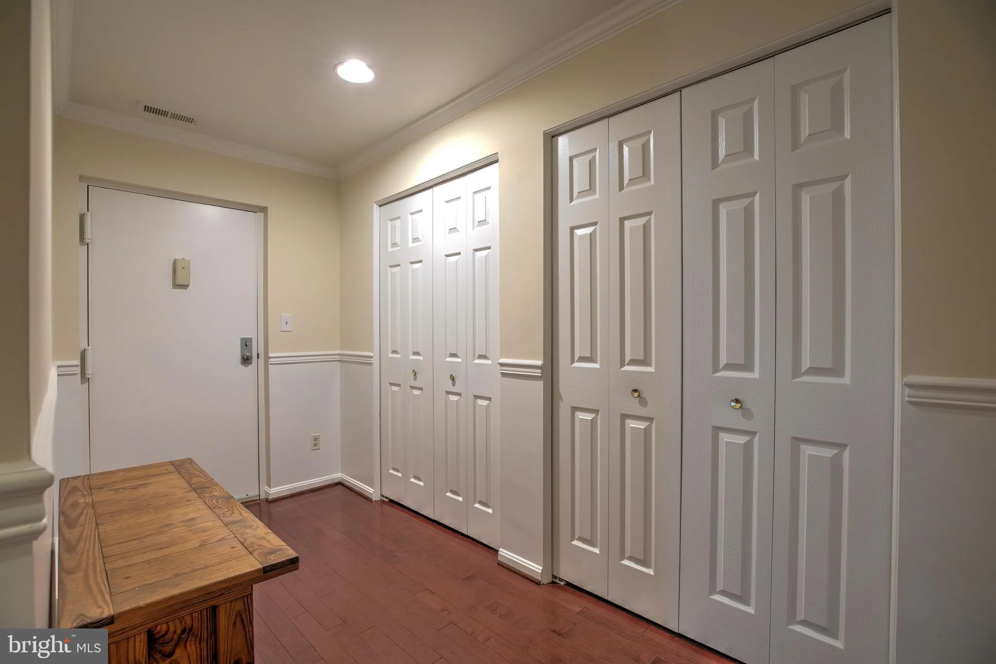 Lutherville Timonium, Maryland 21093, United States, 2 Bedrooms Bedrooms, ,2 BathroomsBathrooms,Residential,Active,129550