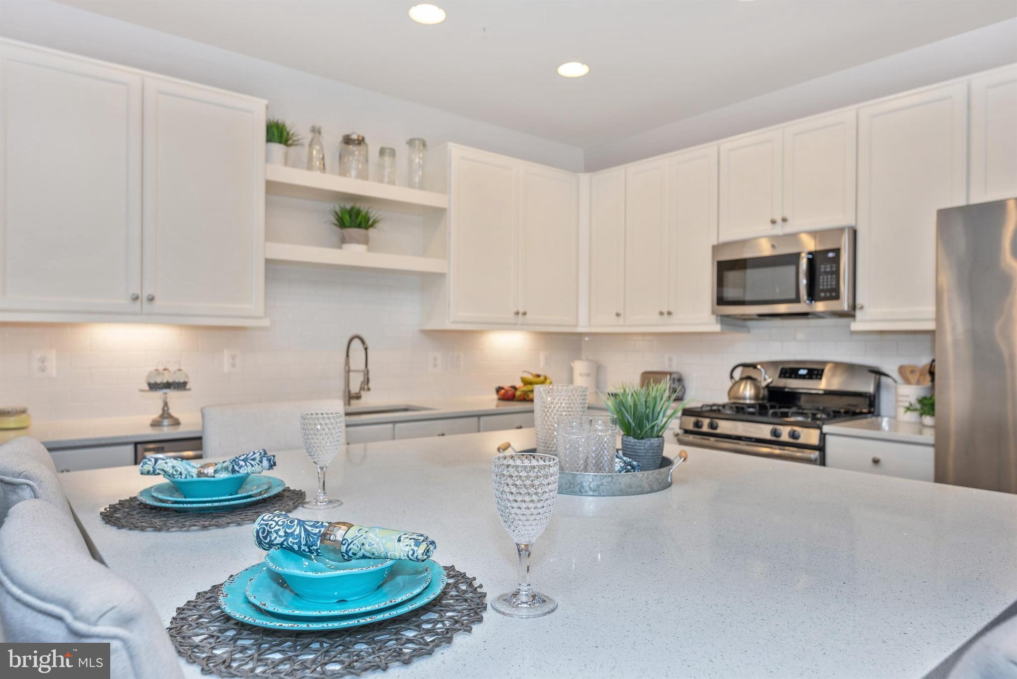 TALLYN RIDGE - Residential