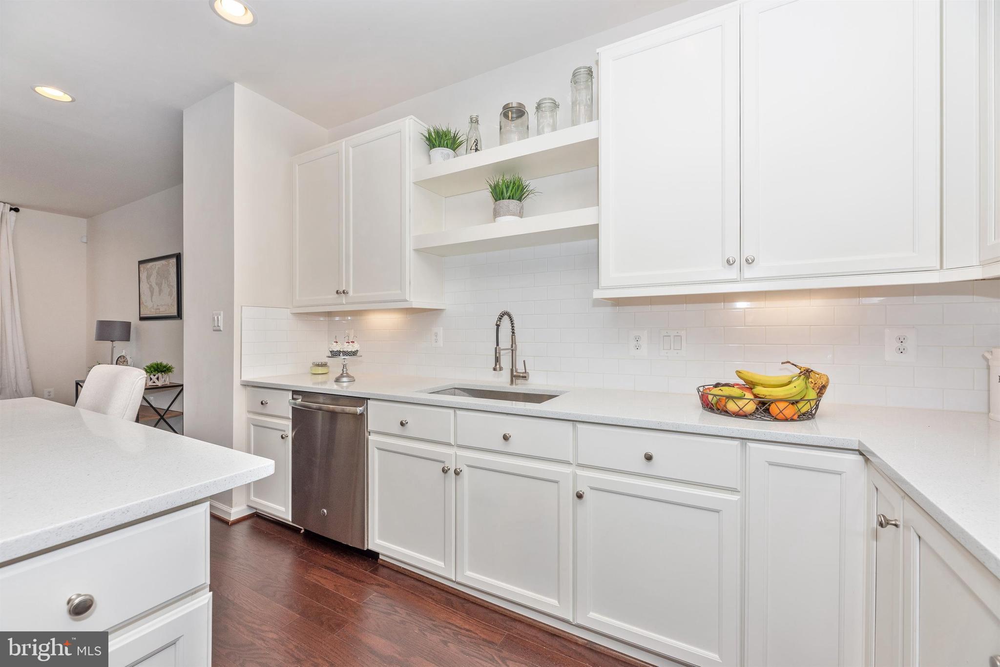 TALLYN RIDGE - Residential