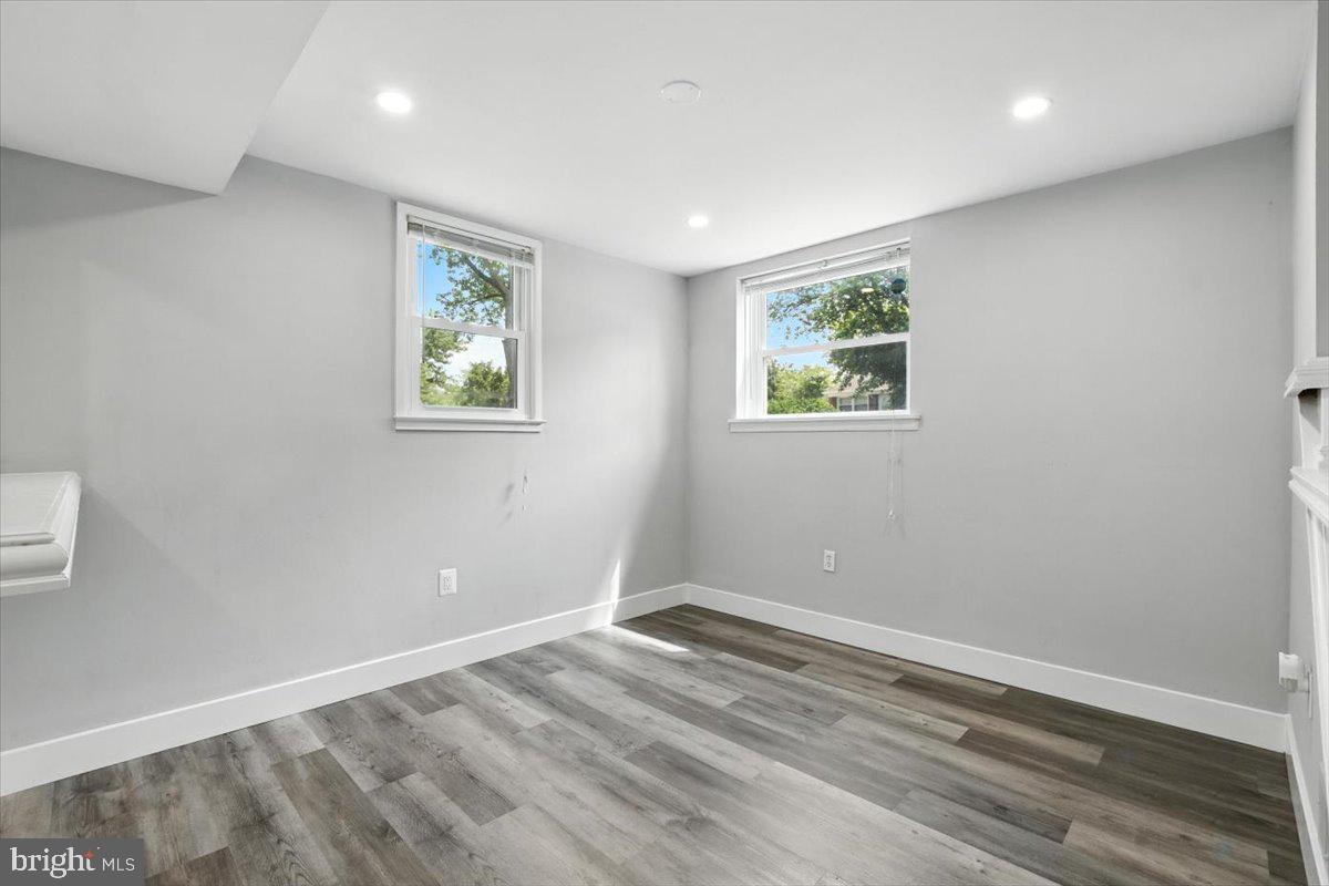 DALE CITY - Residential Lease