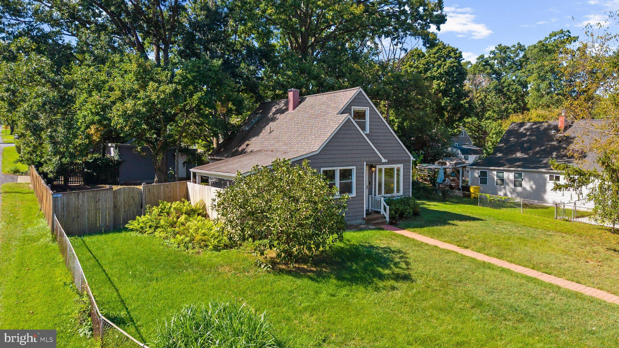 1301 DAMASCUS STREET