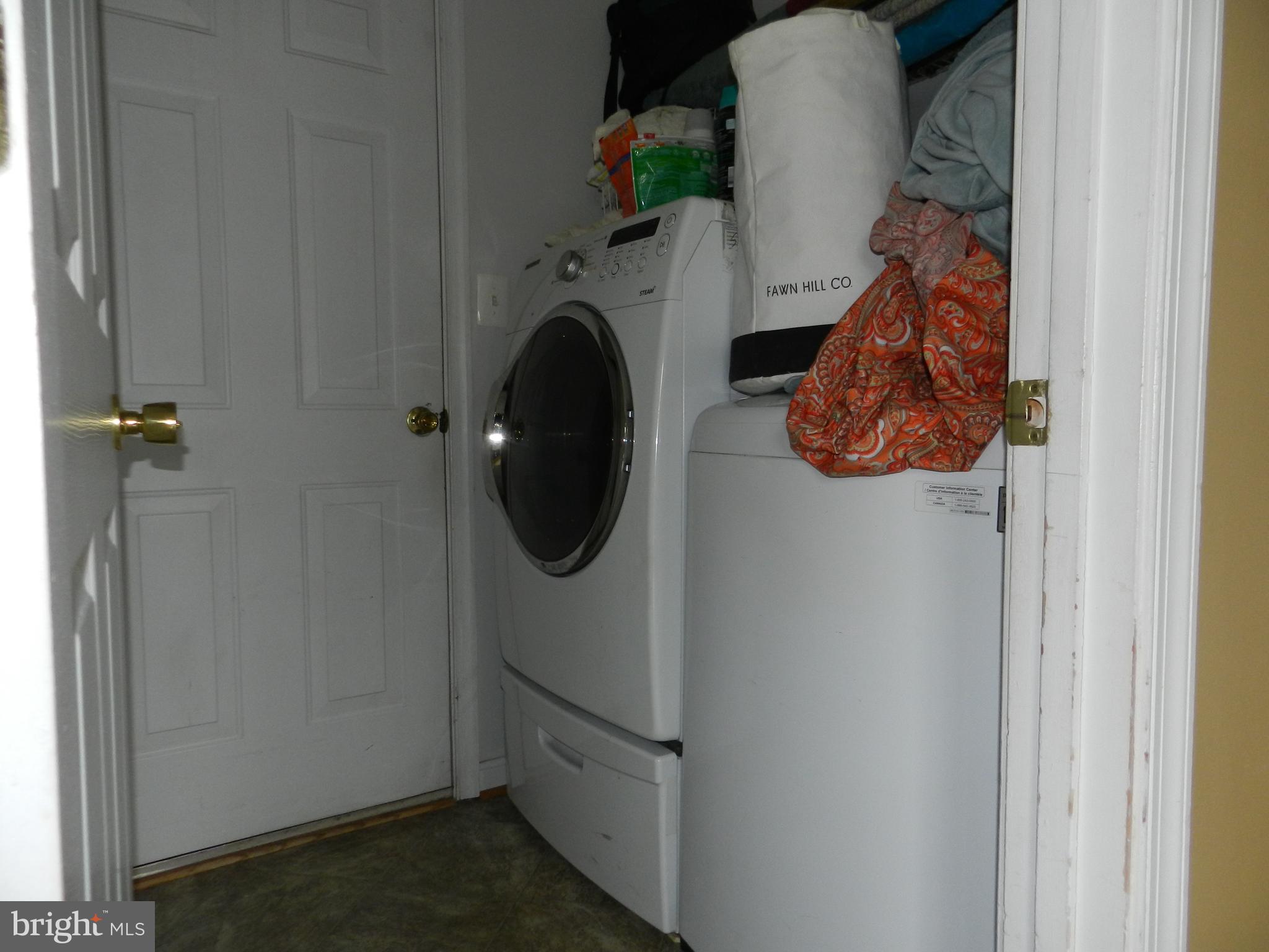 ORANGE ESTATES - Residential