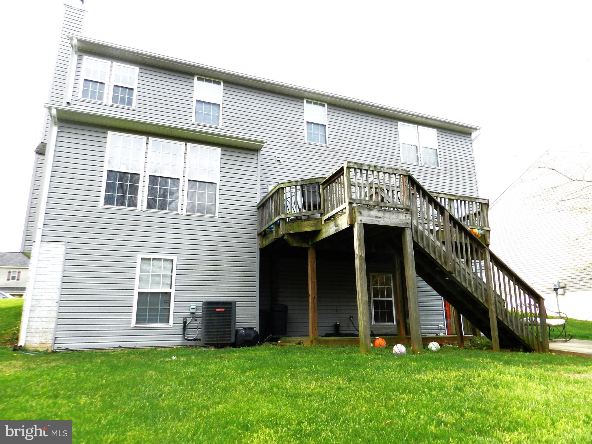 ORANGE ESTATES - Residential