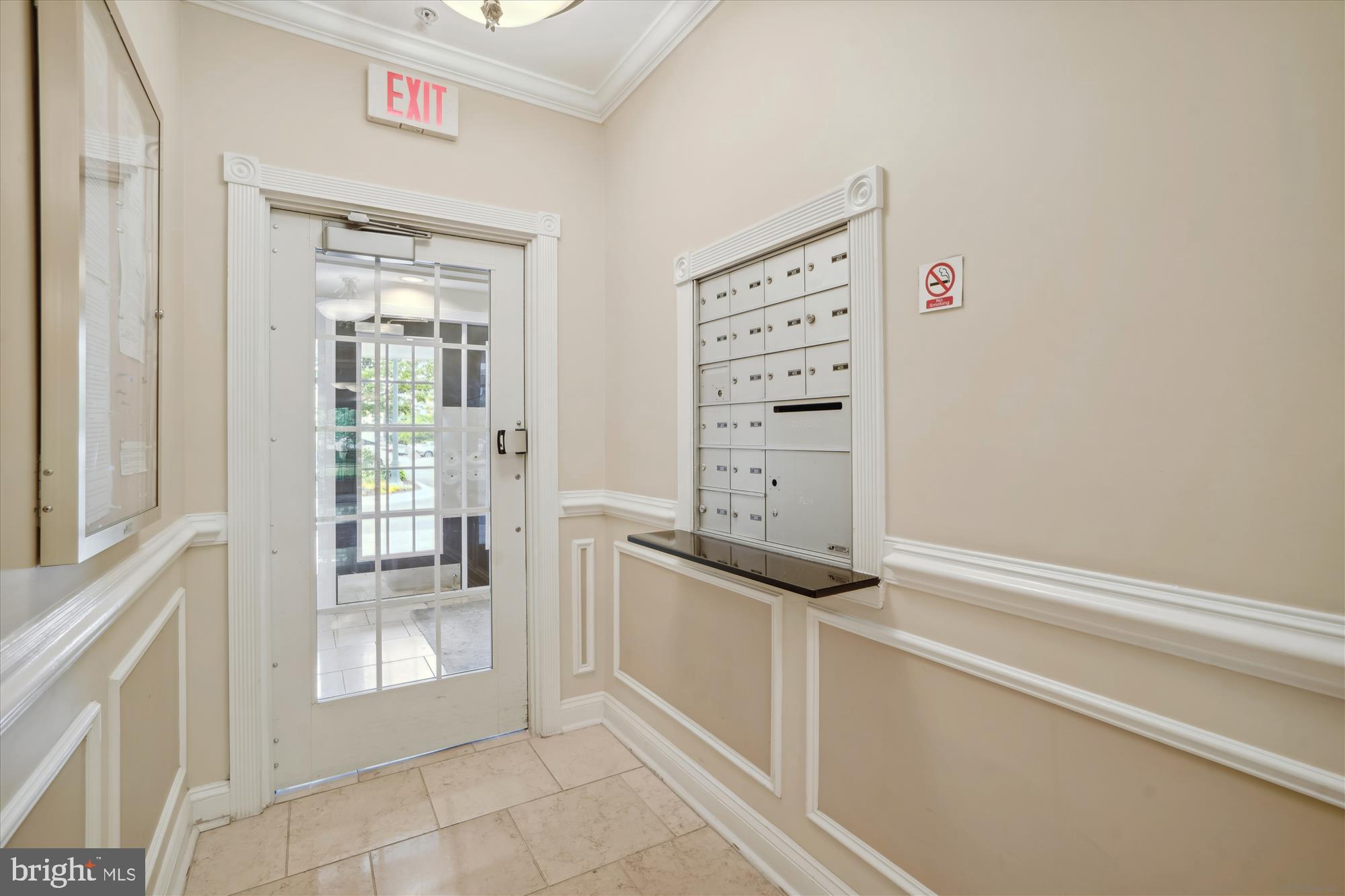 KING FARM VILLAGE CENTER - Residential