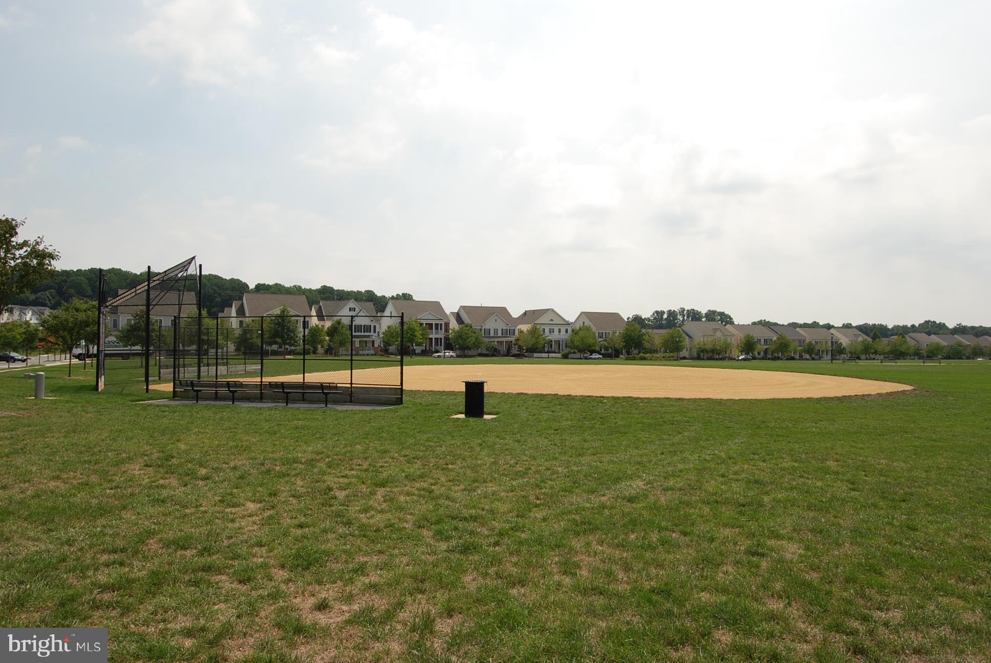 KING FARM VILLAGE CENTER - Residential