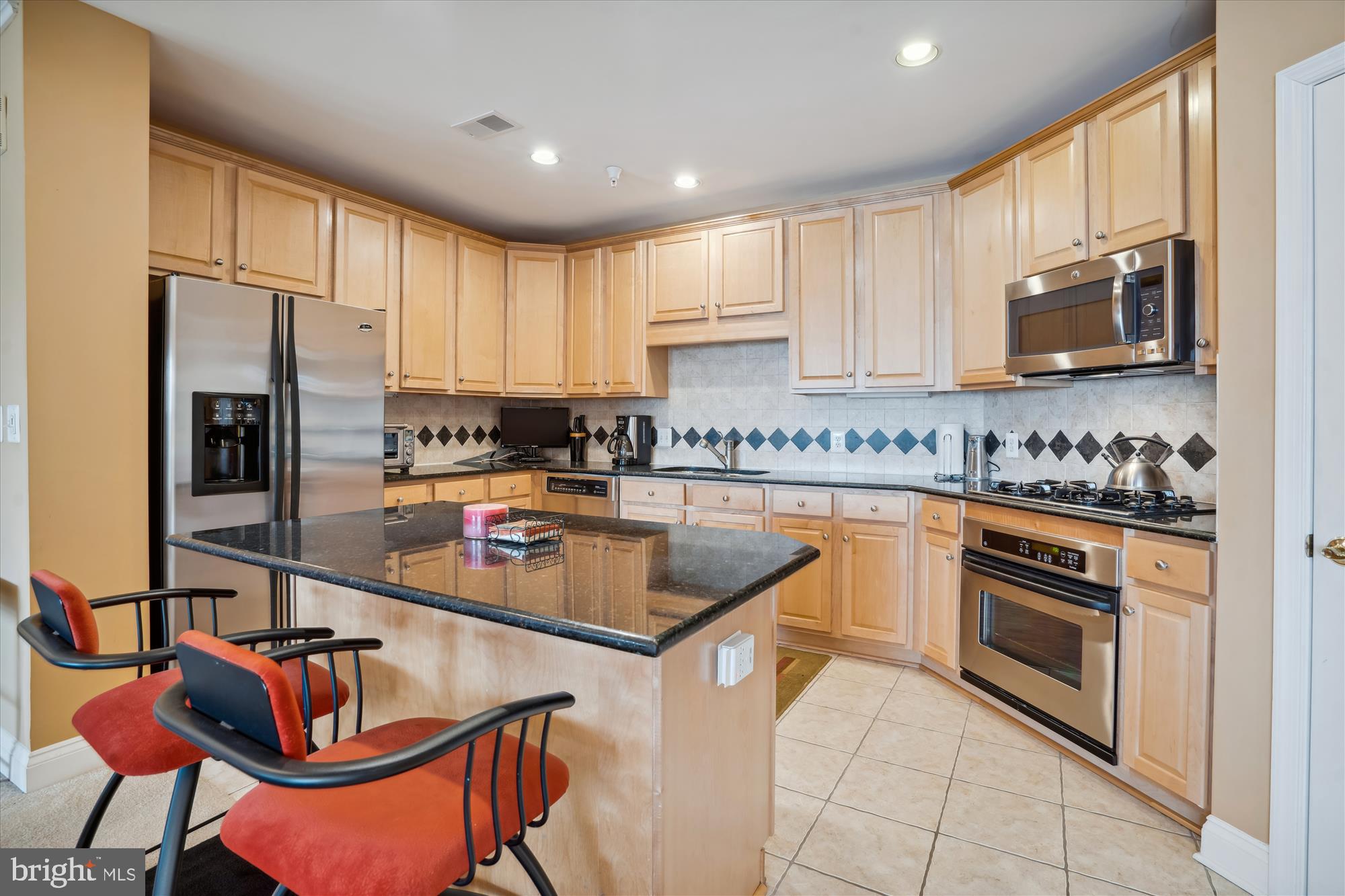 KING FARM VILLAGE CENTER - Residential