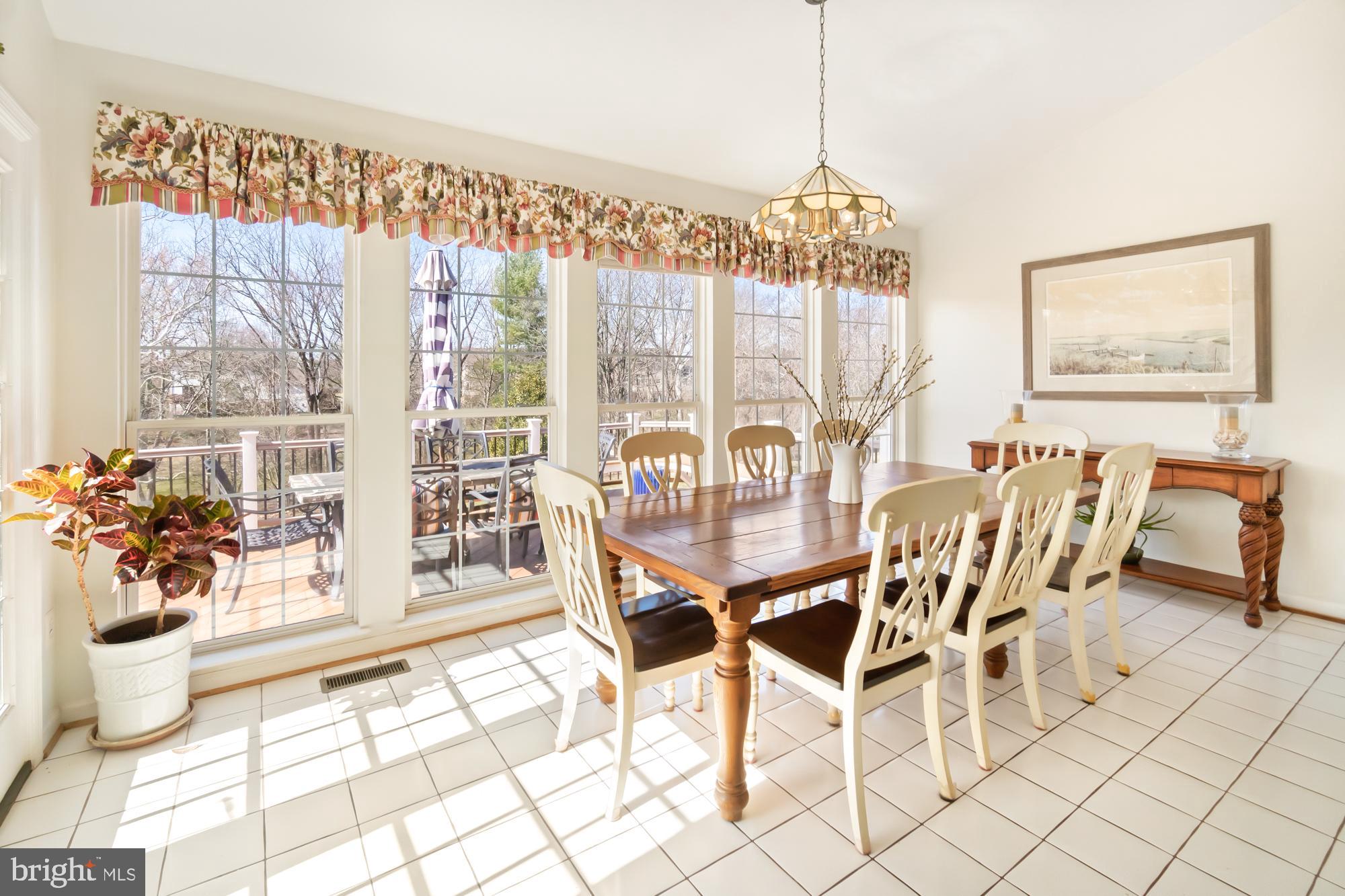 HUNTERS RUN - Residential