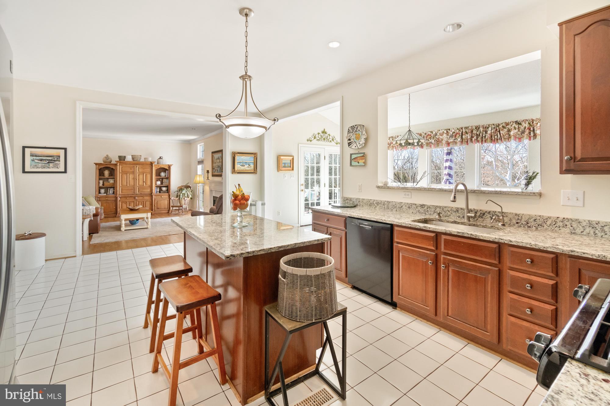 HUNTERS RUN - Residential