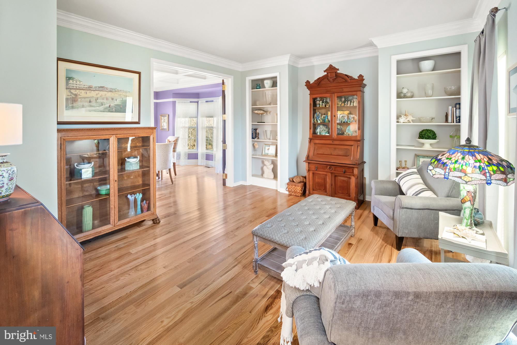 HUNTERS RUN - Residential