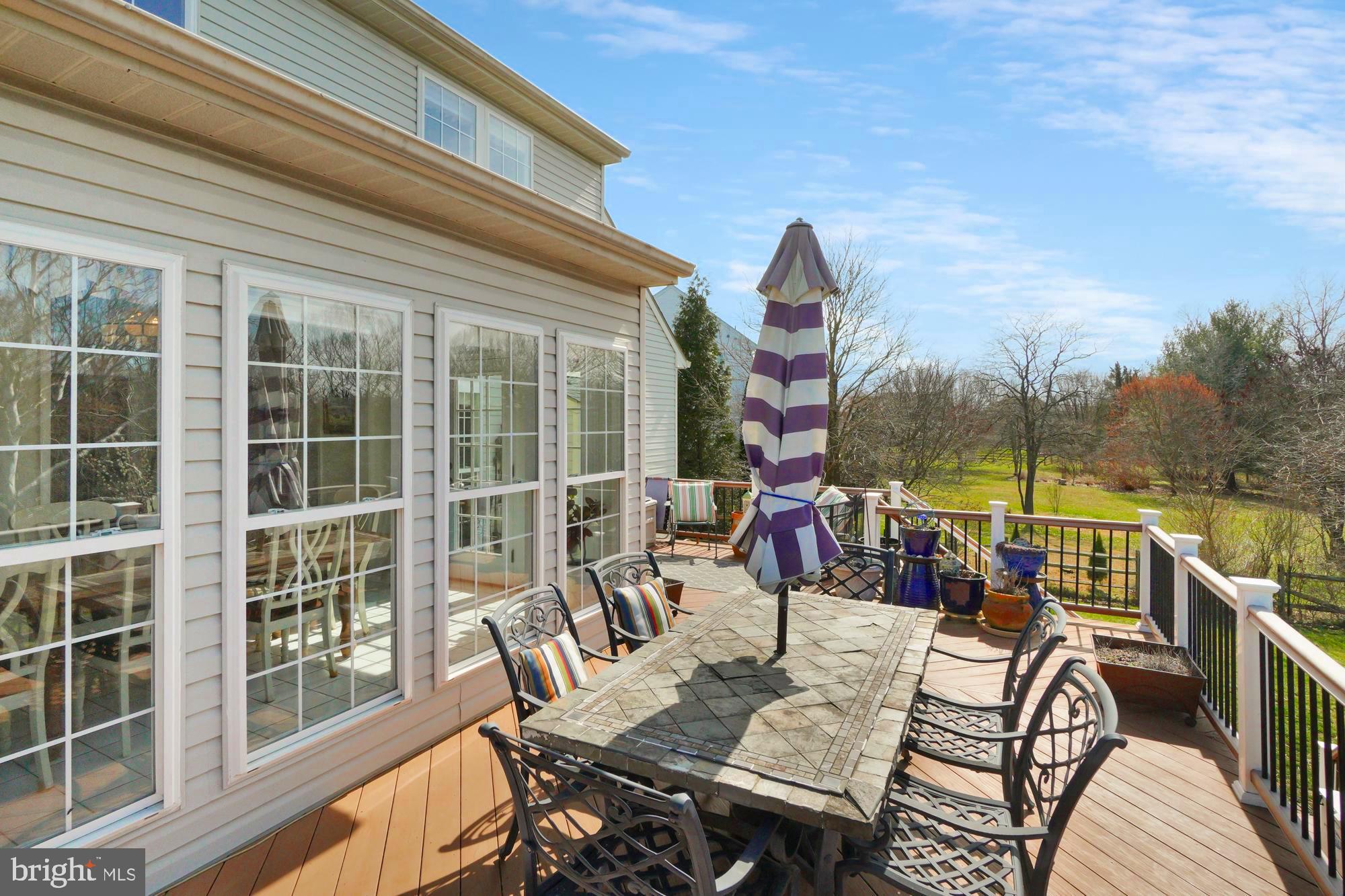 HUNTERS RUN - Residential