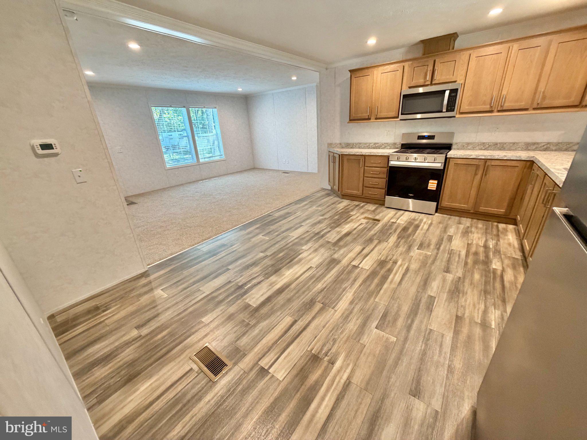 7045 CHARLES PLACE