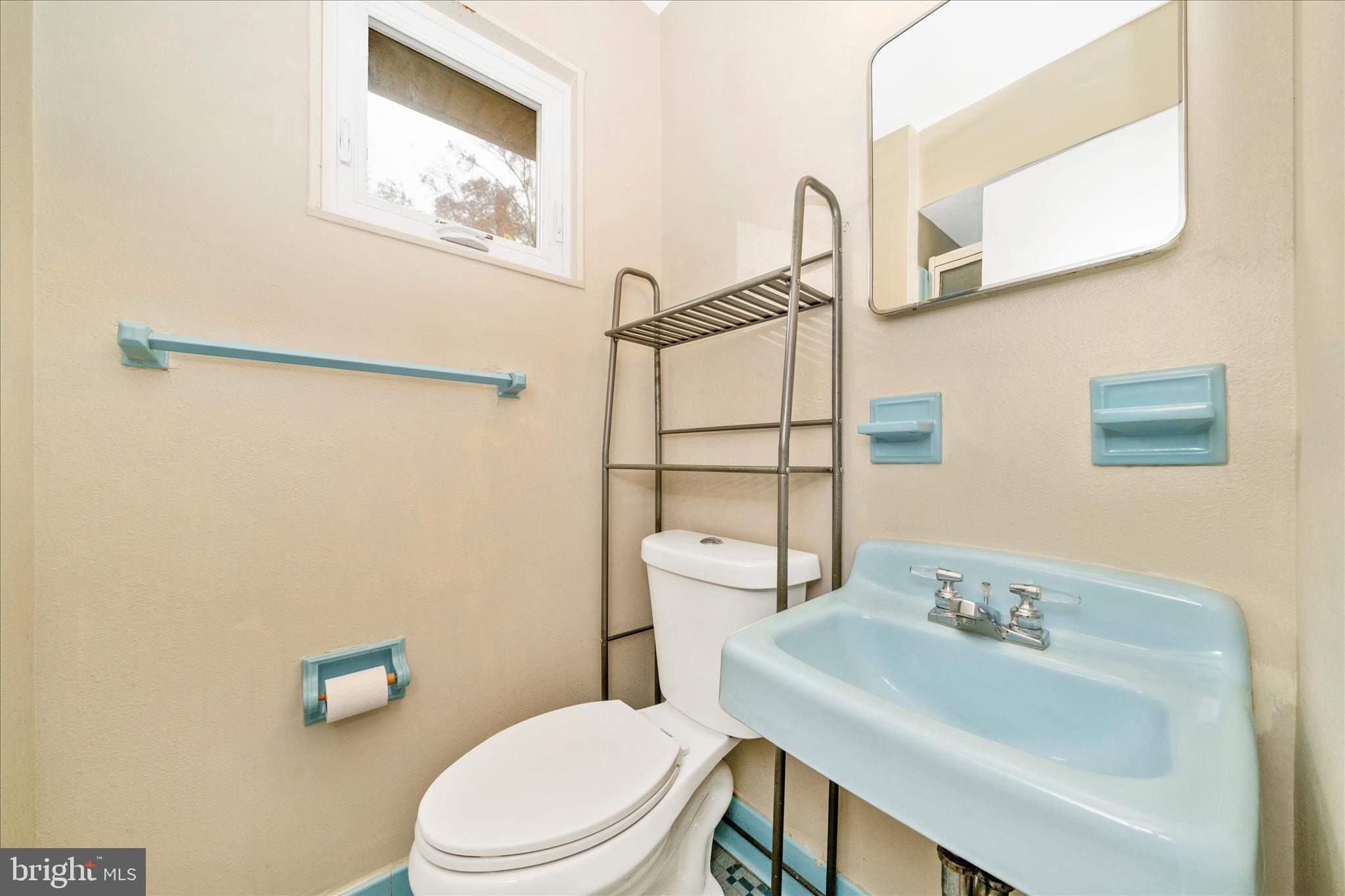 CHEVY CHASE - Residential Lease