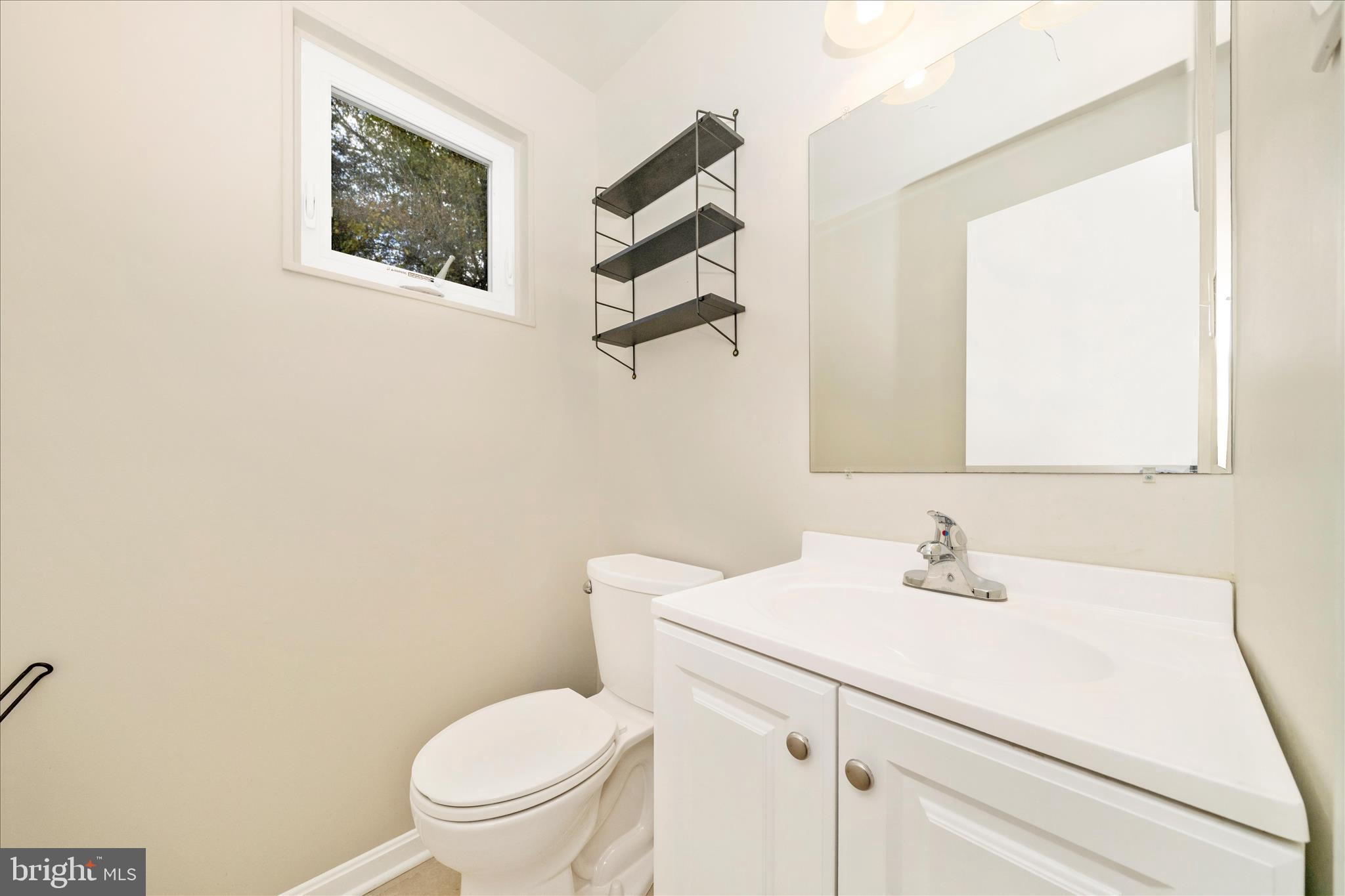 CHEVY CHASE - Residential Lease