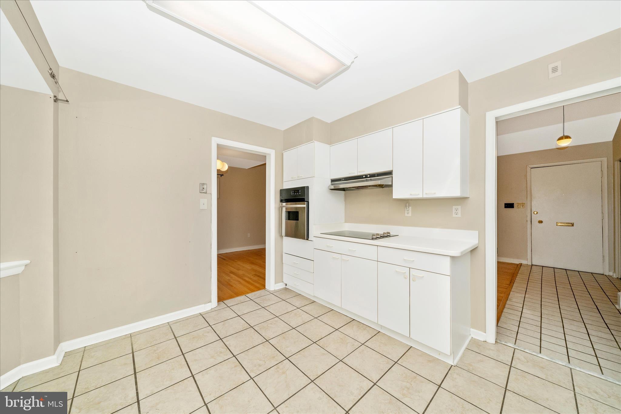 CHEVY CHASE - Residential Lease