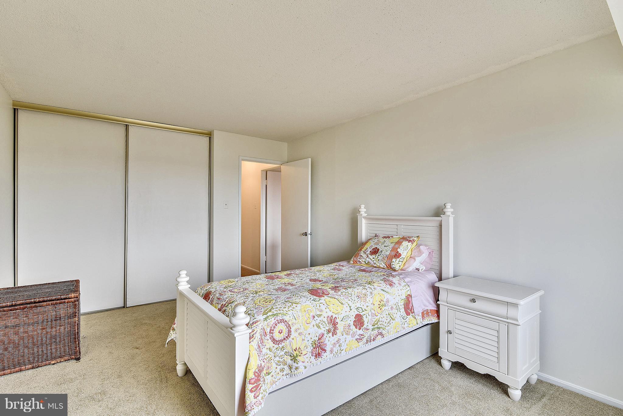 WATERGATE AT LANDMARK - Residential