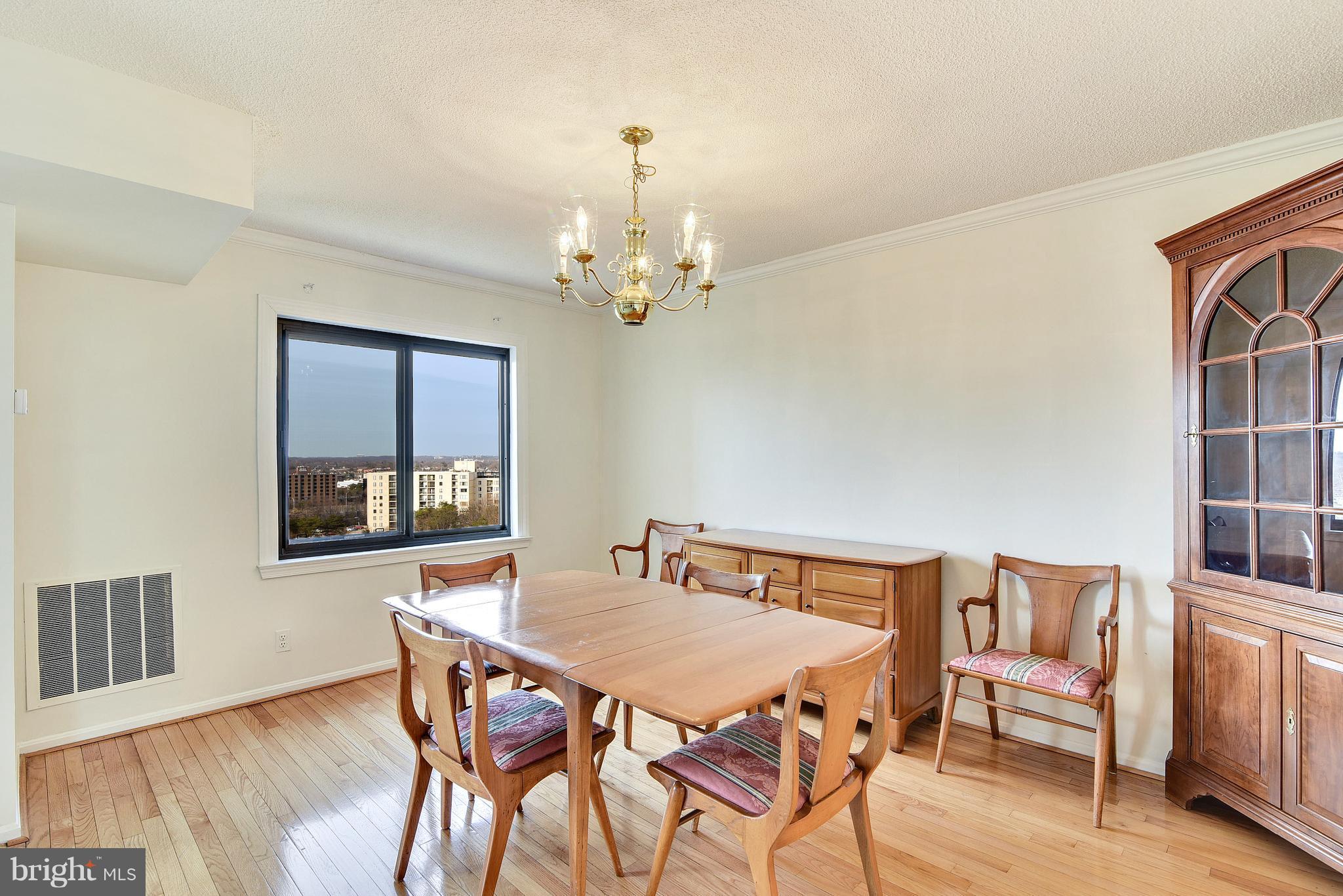 WATERGATE AT LANDMARK - Residential