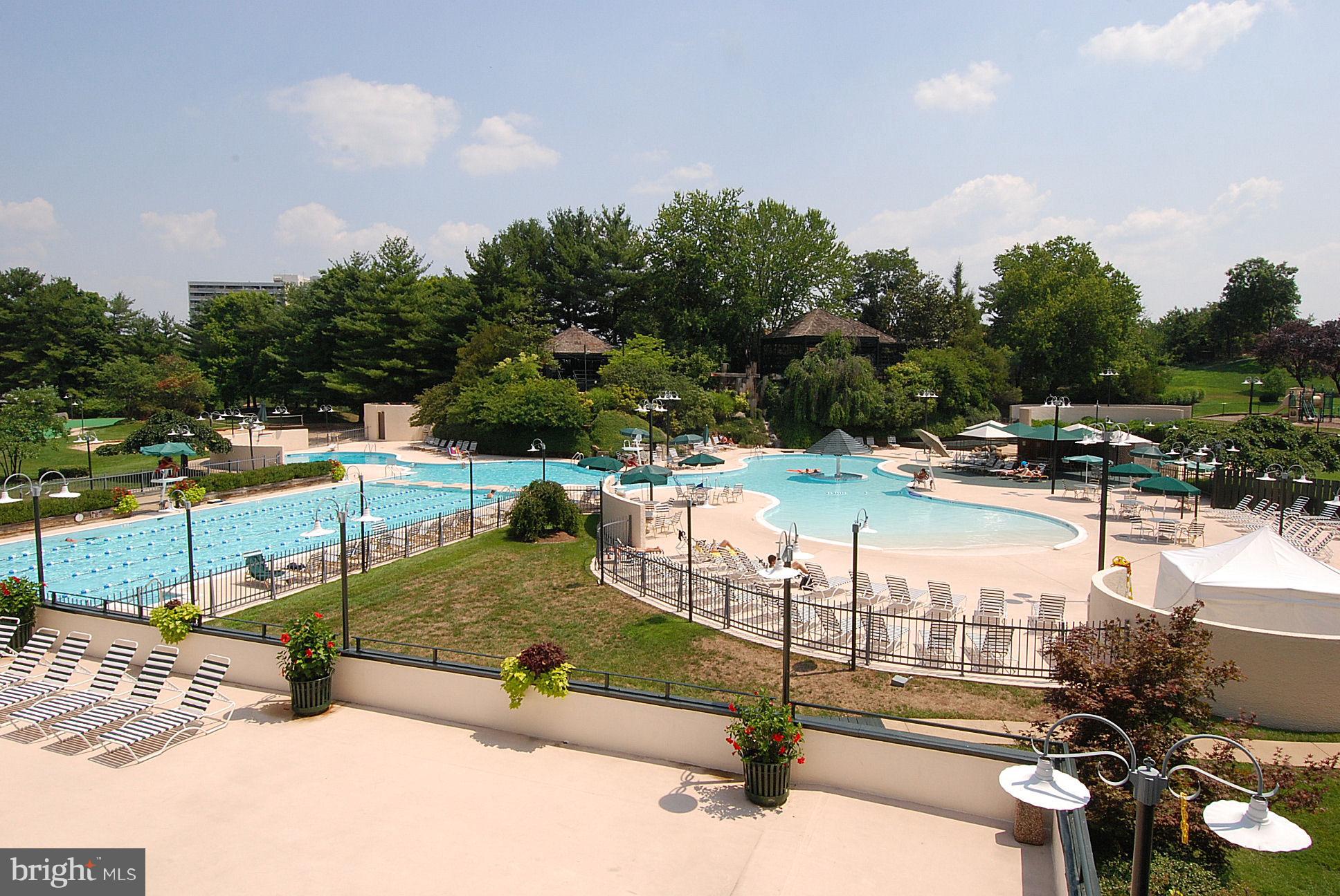 WATERGATE AT LANDMARK - Residential