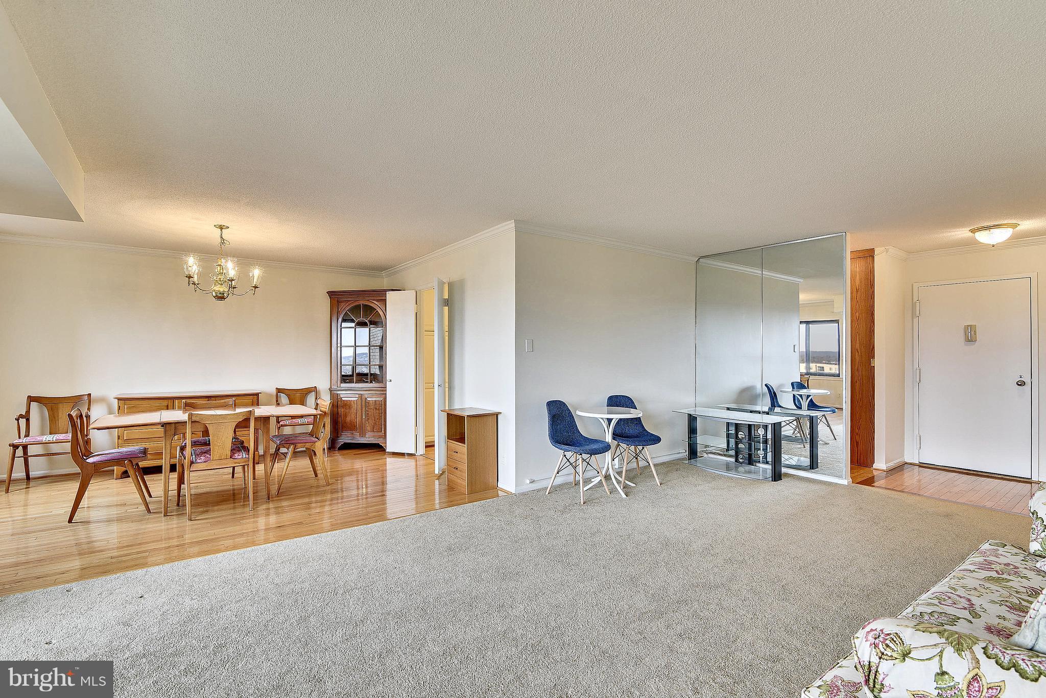 WATERGATE AT LANDMARK - Residential