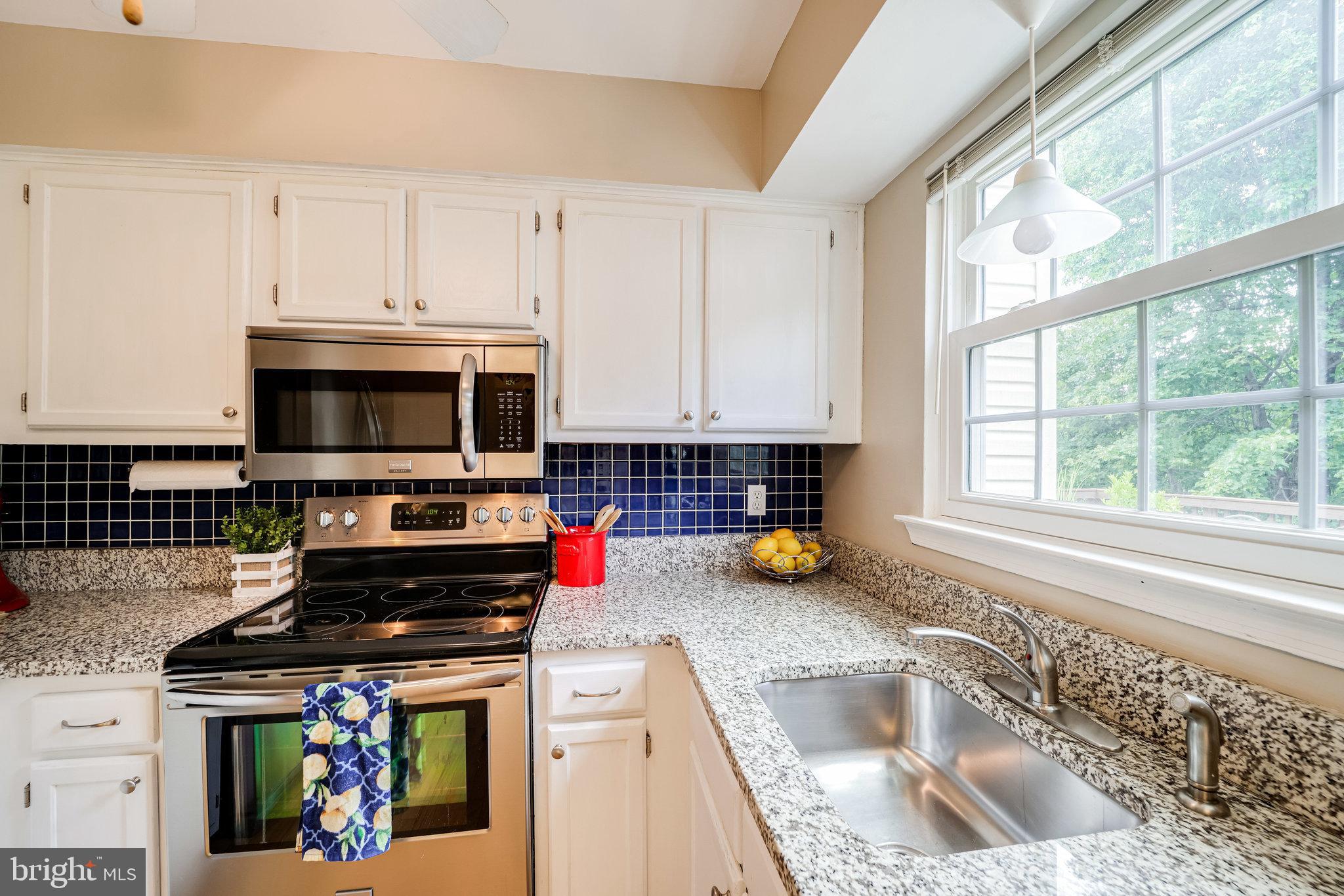 MANCHESTER LAKES - Residential