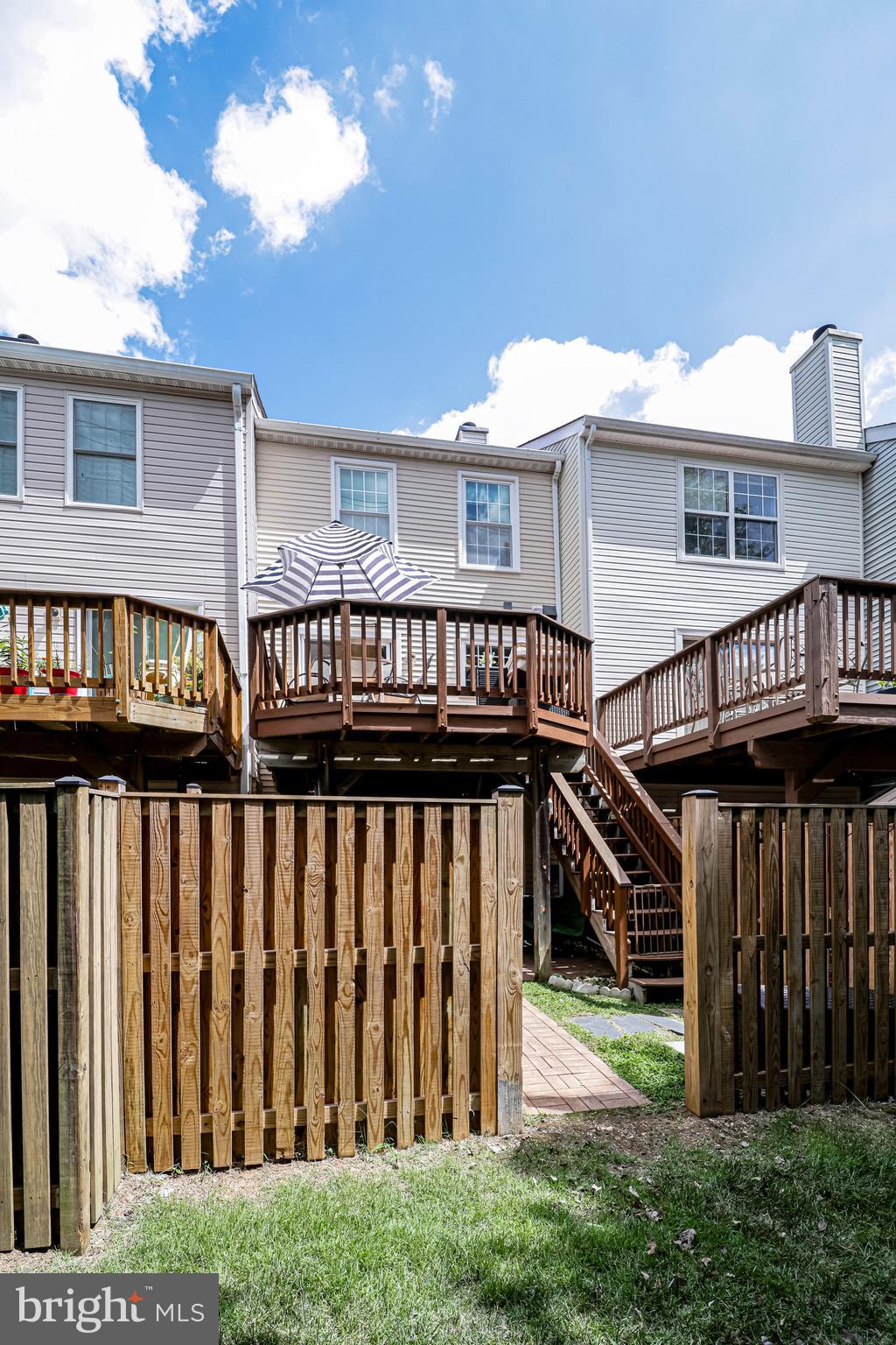 MANCHESTER LAKES - Residential