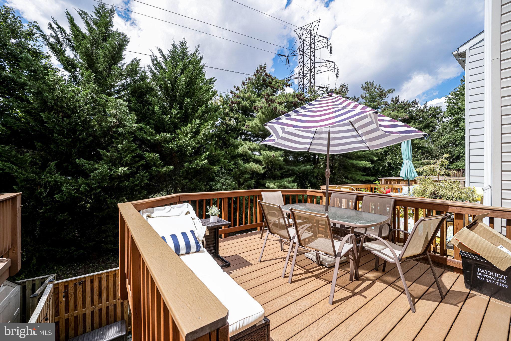 MANCHESTER LAKES - Residential