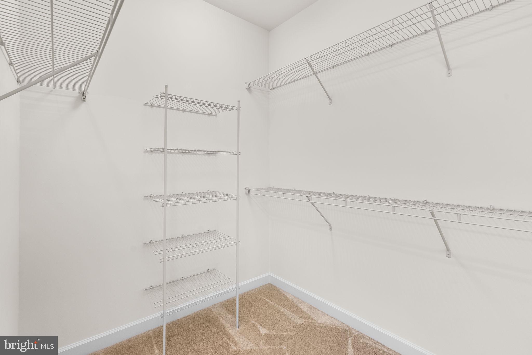 QUINCE ORCHARD PARK - Residential