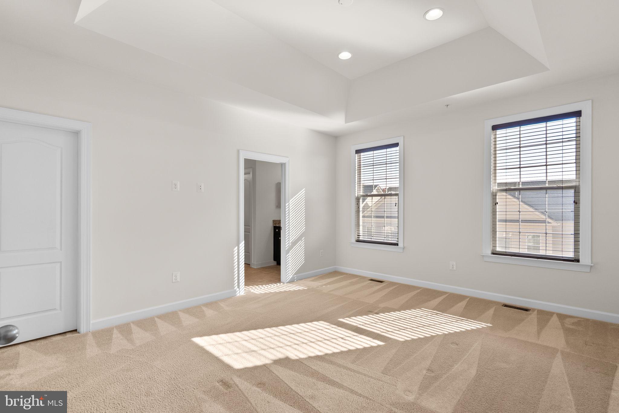 QUINCE ORCHARD PARK - Residential