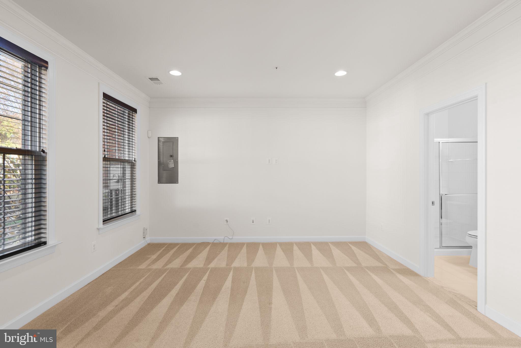 QUINCE ORCHARD PARK - Residential