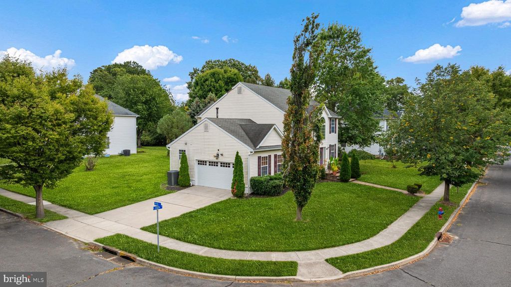 Photo of 617 6th Street E, FLORENCE, NJ 08518 (MLS # NJBL2098800)