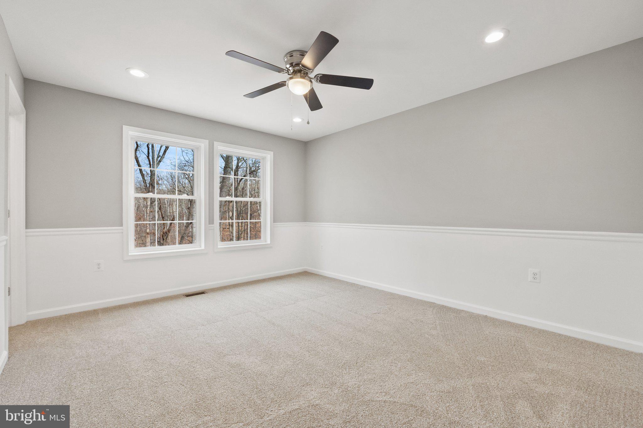 RIVER VIEW PARK - Residential