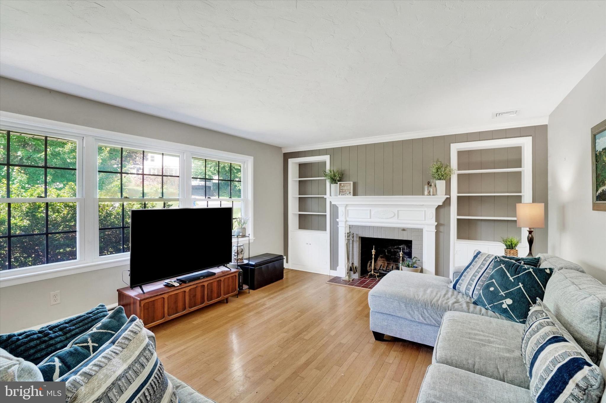 1616 NILES ROAD