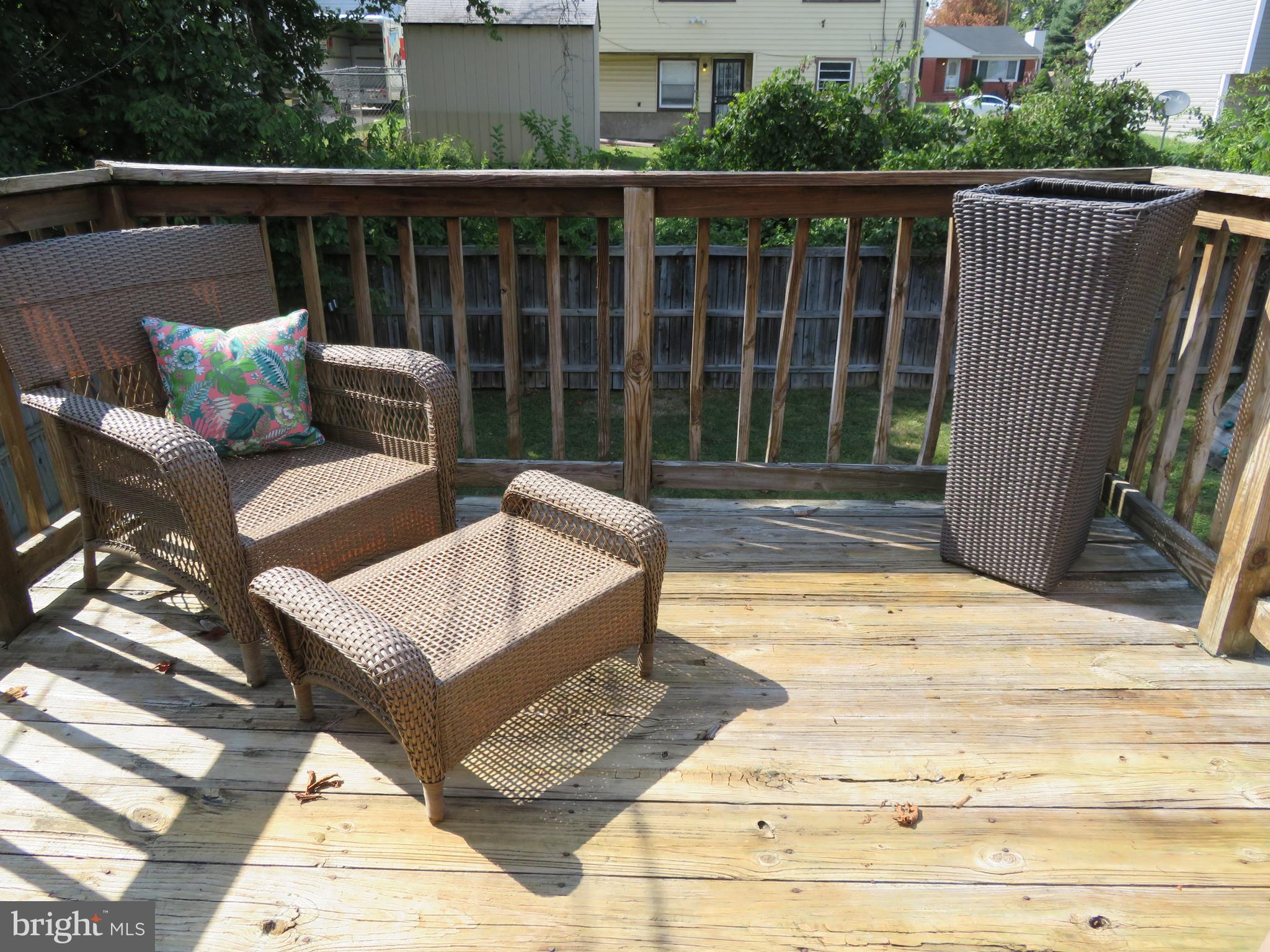 WINDSOR  MILL - Residential