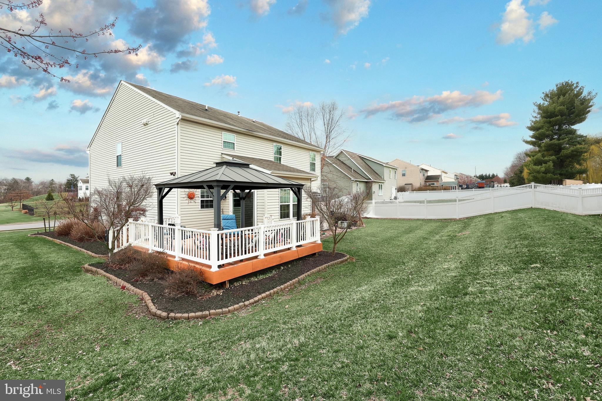 SHERWOOD FOREST II - Residential