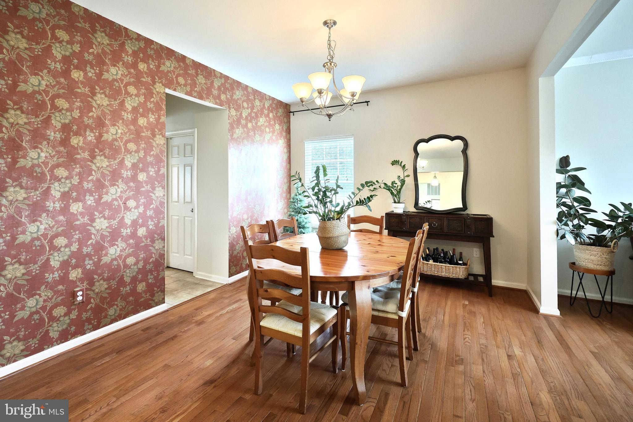 SHERWOOD FOREST II - Residential