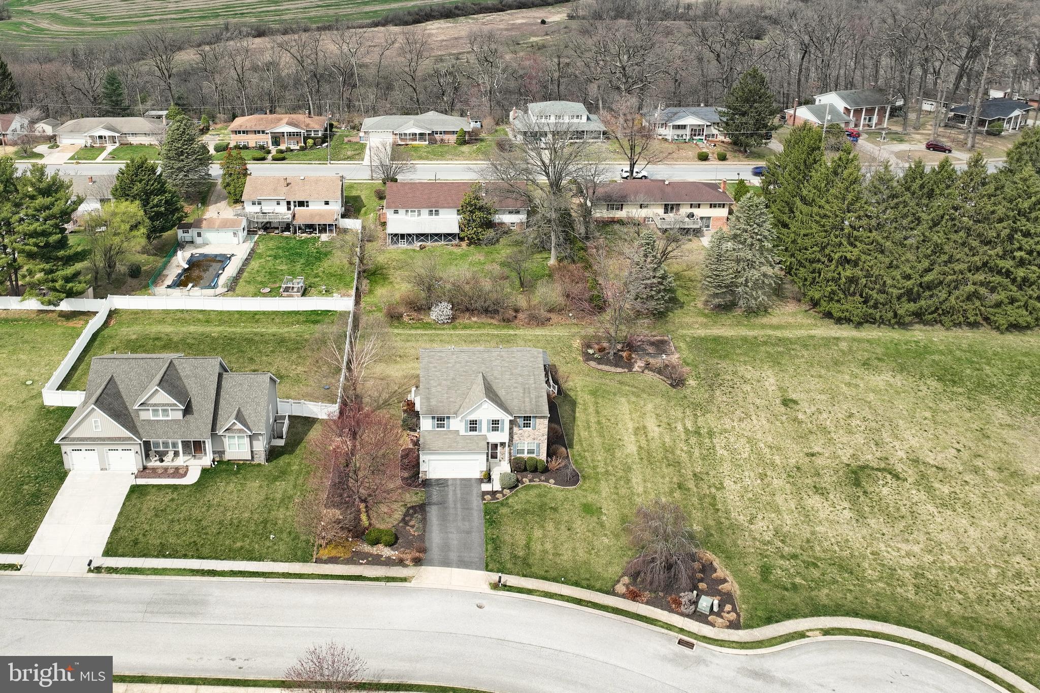 SHERWOOD FOREST II - Residential