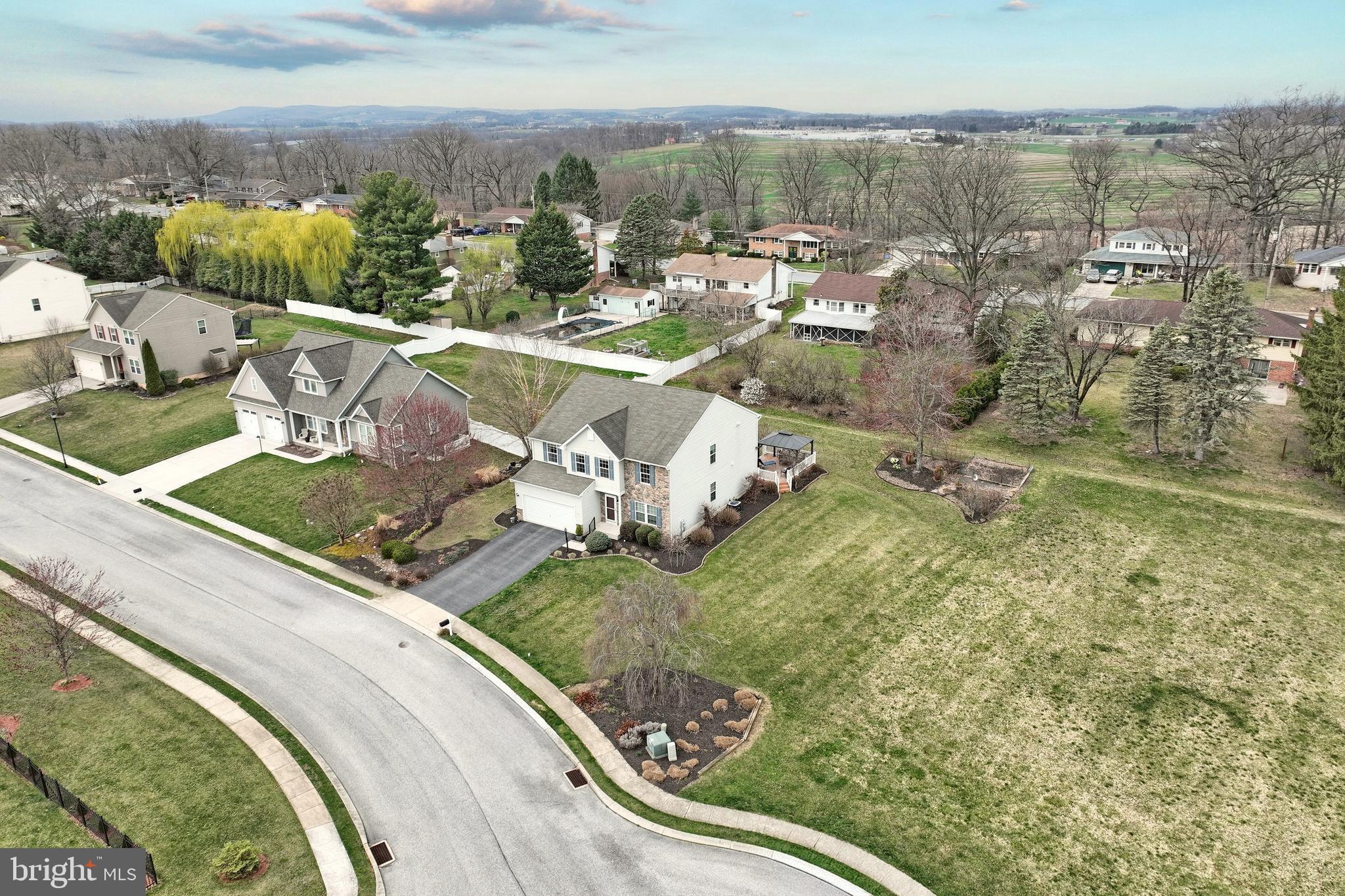 SHERWOOD FOREST II - Residential