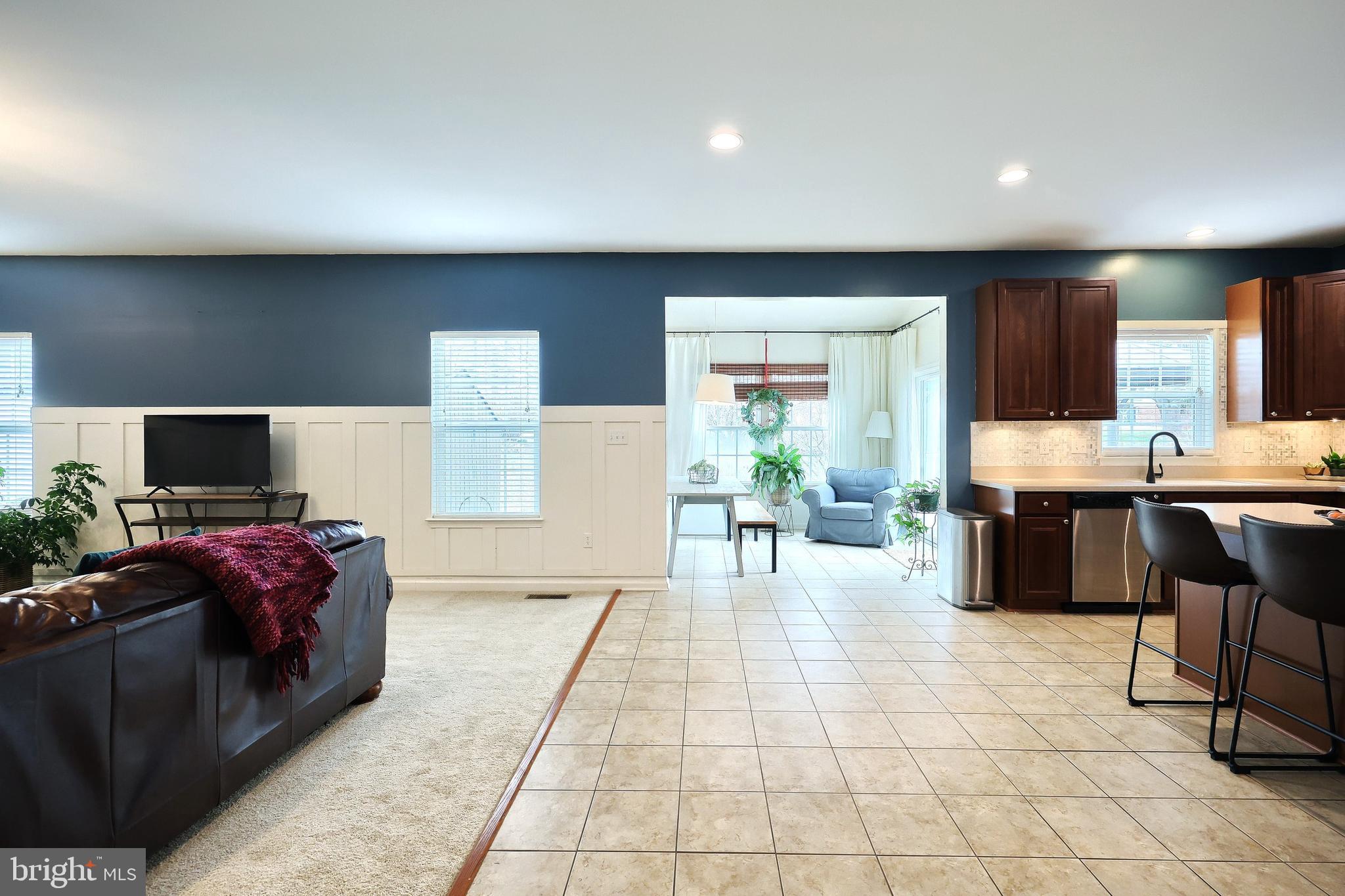 SHERWOOD FOREST II - Residential