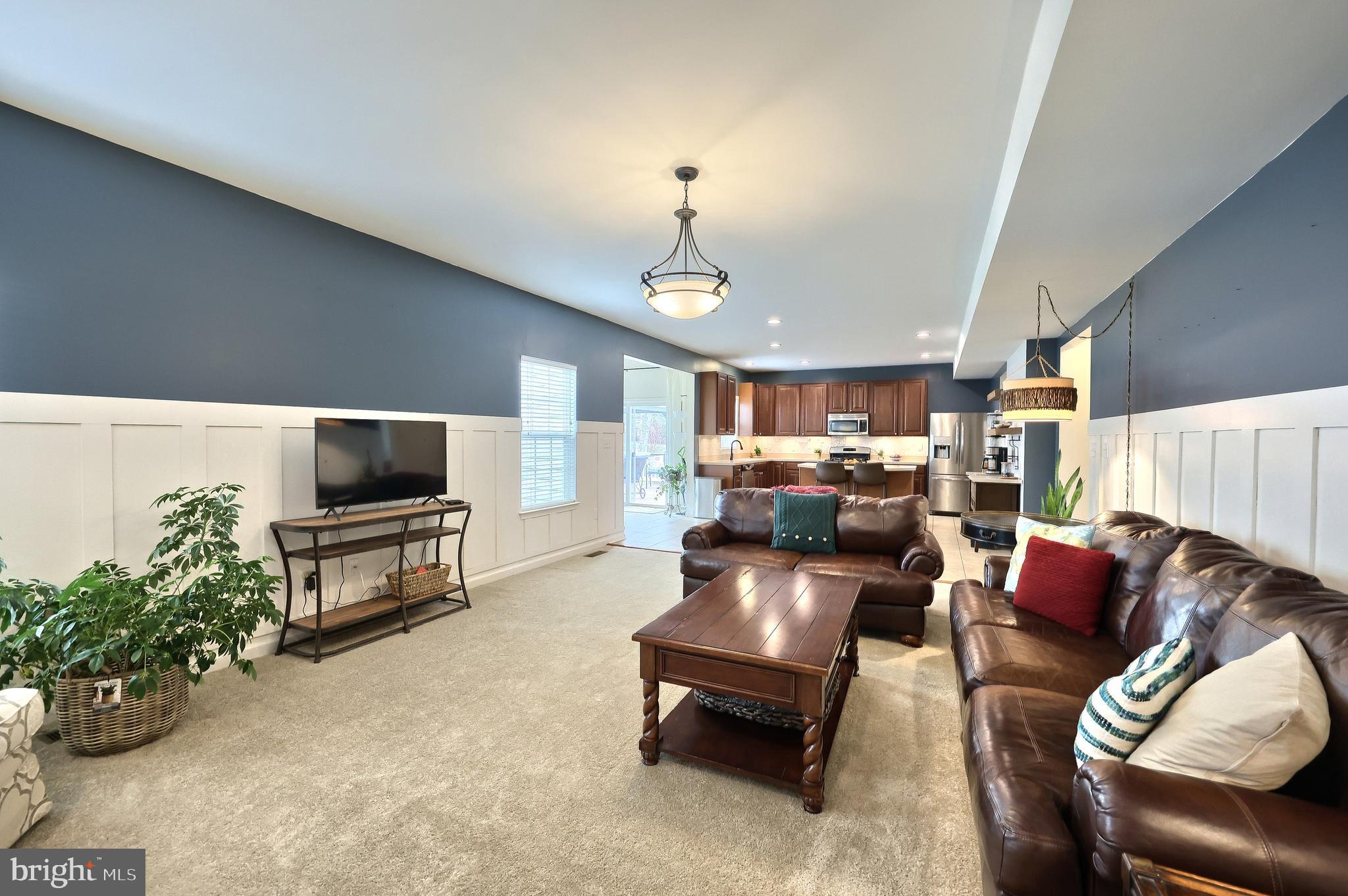 SHERWOOD FOREST II - Residential