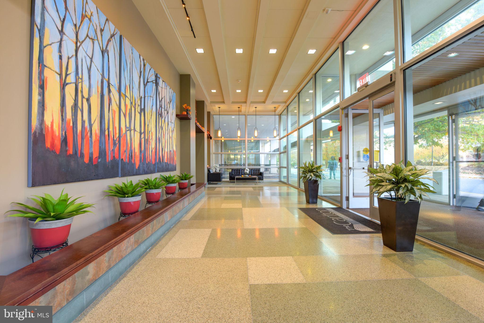 THE CARLTON - Residential