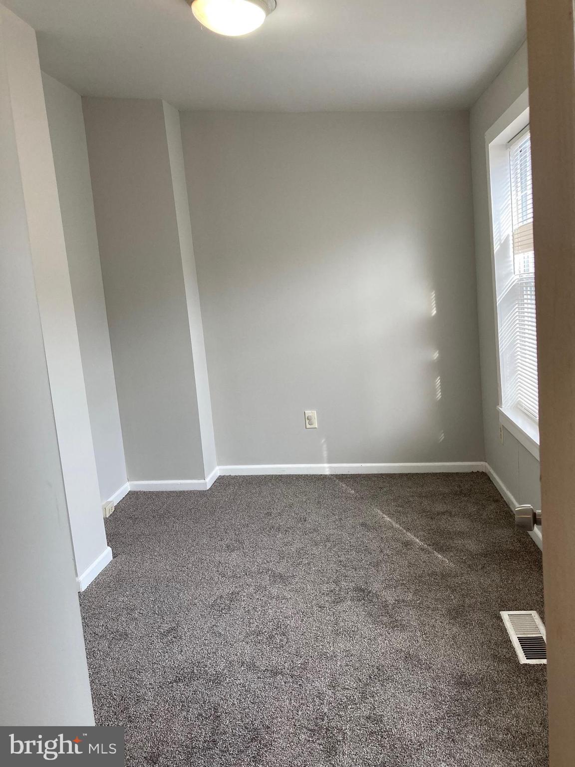 WASHINGTON VILLAGE - Residential Lease