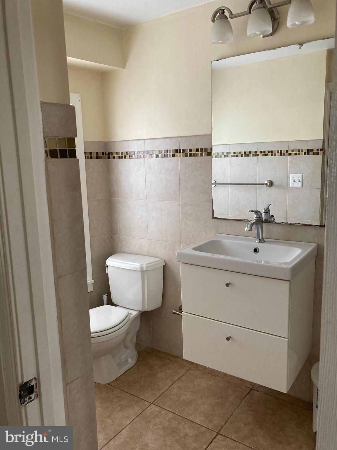 WASHINGTON VILLAGE - Residential Lease