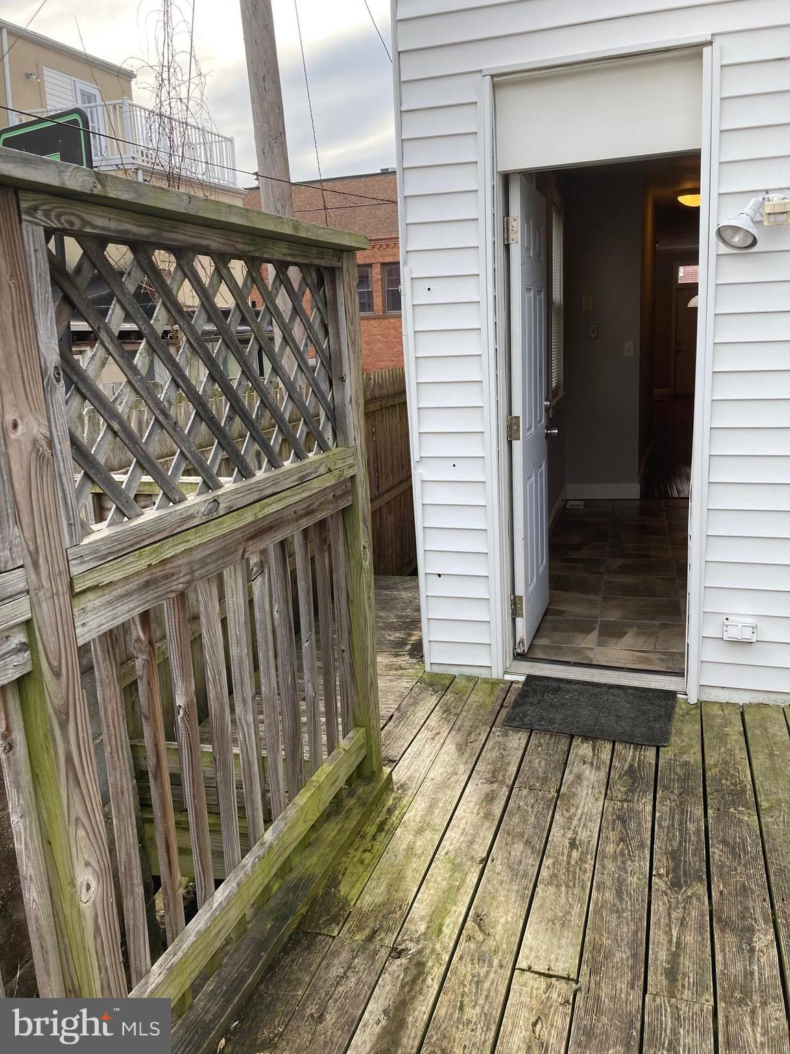 WASHINGTON VILLAGE - Residential Lease