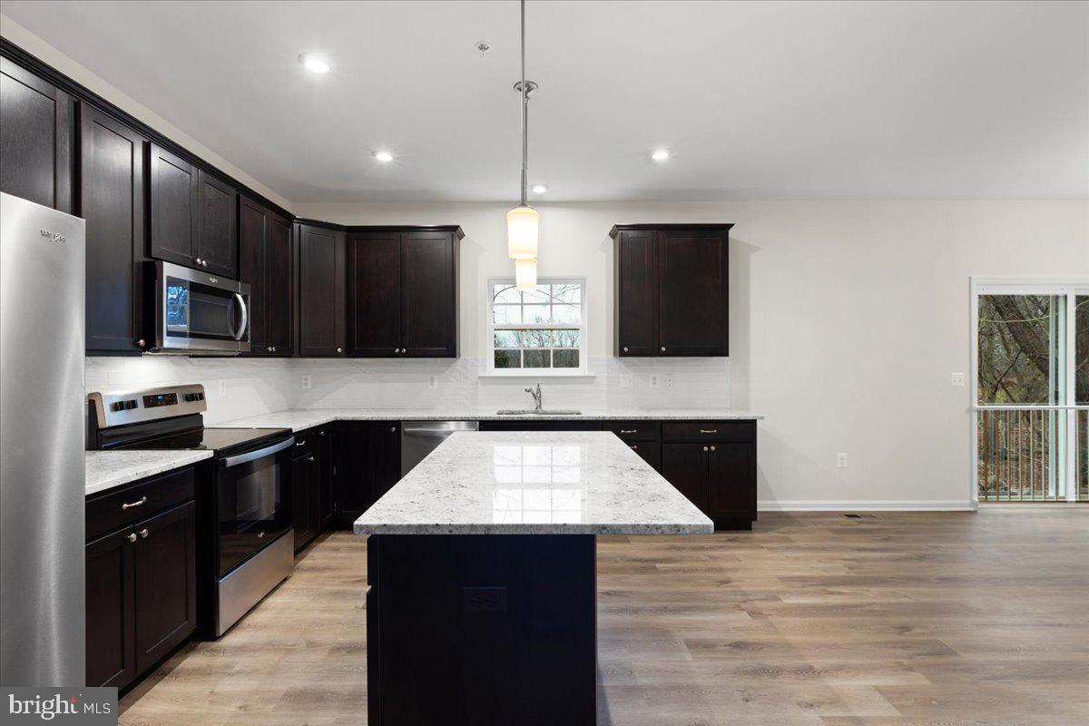 VALLEY VIEW - Residential