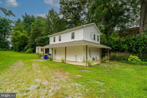 Photo of 141 W Frederick Street, MILLERSVILLE, PA 17551 (MLS # PALA2075132)