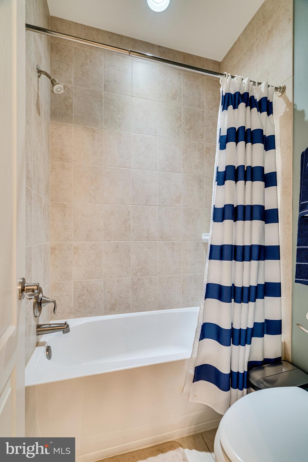 ORCHARD VIEW - Residential